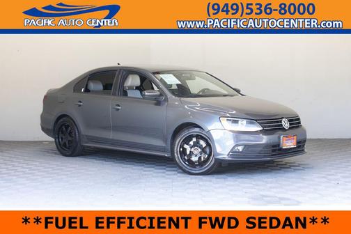Platinum Gray Metallic 2016 Volkswagen Jetta 1.8T Sport
