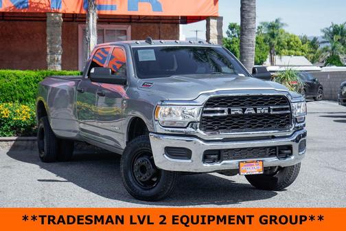 2019 RAM 3500 Tradesman Crew Cab 4x4 8' Box