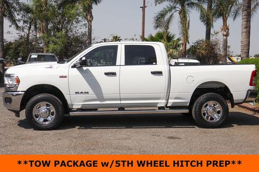 Bright White Clearcoat 2022 RAM 2500 Tradesman Crew Cab 4x4 6'4' Box