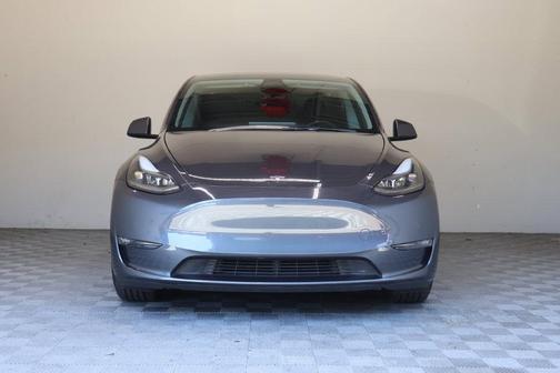 Midnight Silver Metallic 2022 Tesla Model Y Performance Dual Motor All-Wheel Drive