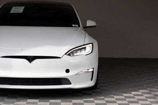 2022 Tesla Model S Plaid