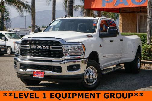2024 RAM 3500 Big Horn Crew Cab 4x4 8' Box