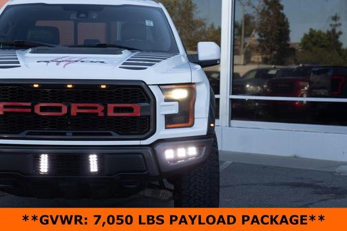 Oxford White 2018 Ford F-150 Raptor