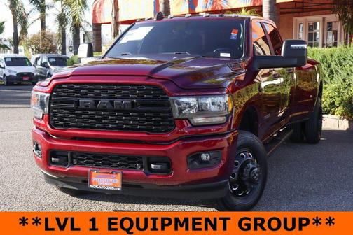 2023 RAM 3500 Big Horn Crew Cab 4x4 8' Box