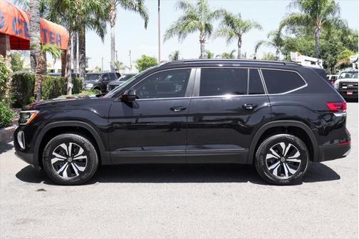 2024 Volkswagen Atlas 2.0T SE