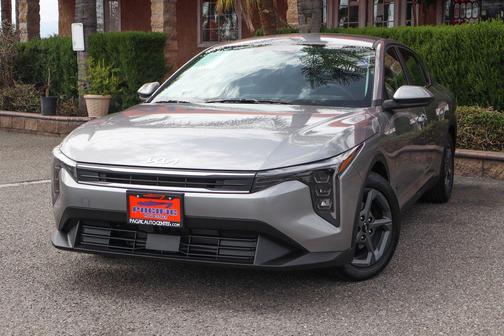 Steel Gray 2025 Kia K4 LXS