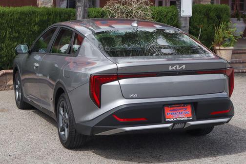 Steel Gray 2025 Kia K4 LXS