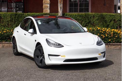 2021 Tesla Model 3 Standard Range Plus
