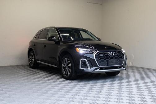 2023 Audi Q5 45 S line Premium Plus