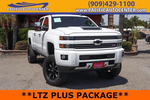 Summit White 2017 Chevrolet Silverado 2500 LTZ
