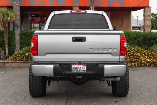 2017 Toyota Tundra SR5