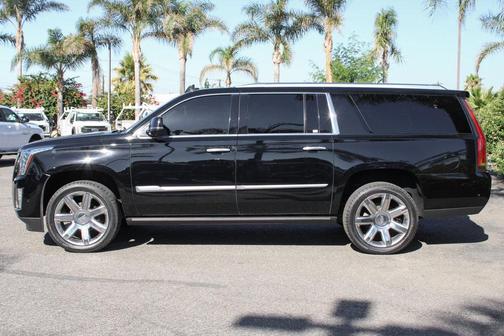2018 Cadillac Escalade ESV Premium Luxury