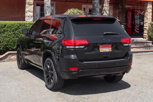 2018 Jeep Grand Cherokee Altitude