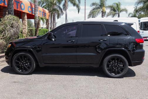 2018 Jeep Grand Cherokee Altitude
