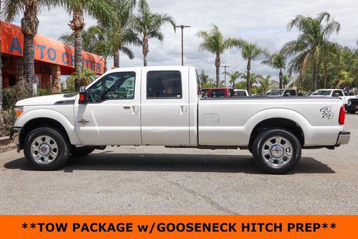 White Platinum Clearcoat Metallic 2016 Ford F-250 Lariat