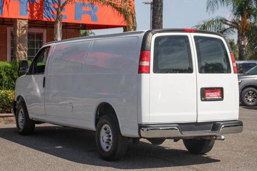 2017 Chevrolet Express 2500 Work Van