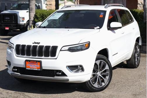 2020 Jeep Cherokee Overland