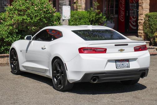 2017 Chevrolet Camaro 1LT