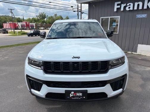 Bright White Clearcoat 2026 Jeep Grand Cherokee L 85th Anniversary Edition 4x4