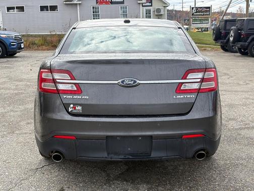 2015 Ford Taurus Limited