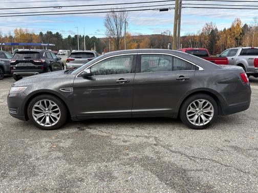 2015 Ford Taurus Limited