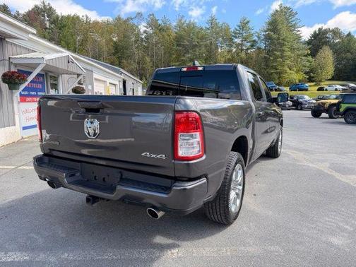 Granite Crystal Metallic Clearcoat 2022 RAM 1500 Big Horn/Lone Star