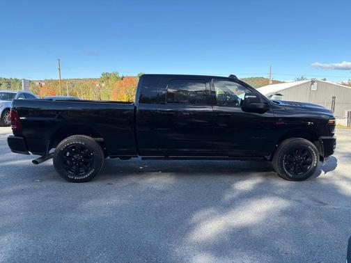 2025 RAM 2500 Laramie Crew Cab 4x4 6'4' Box