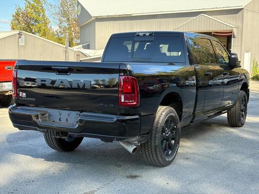 2025 RAM 2500 Laramie Crew Cab 4x4 6'4' Box