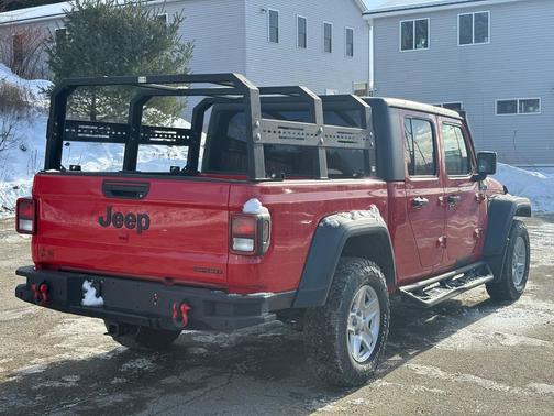 2020 Jeep Gladiator Sport S