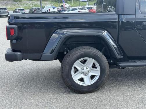 2023 Jeep Gladiator Sport S