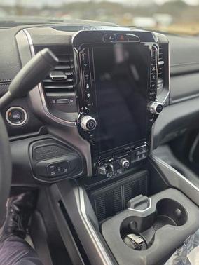 Ceramic Gray Clearcoat 2026 RAM 2500 Laramie Crew Cab 4x4 6'4' Box