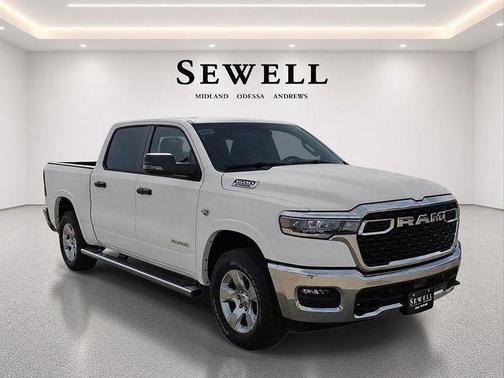 Bright White Clearcoat 2027 RAM 1500 Big Horn/Lone Star