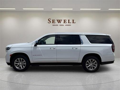 2023 Chevrolet Suburban Premier