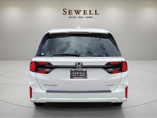 Platinum White Pearl 2025 Honda Odyssey Sport-L