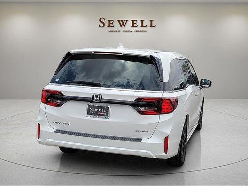 Platinum White Pearl 2025 Honda Odyssey Sport-L