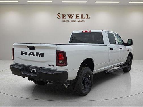 Bright White Clearcoat 2026 RAM 2500 Tradesman Crew Cab 4x4 8' Box