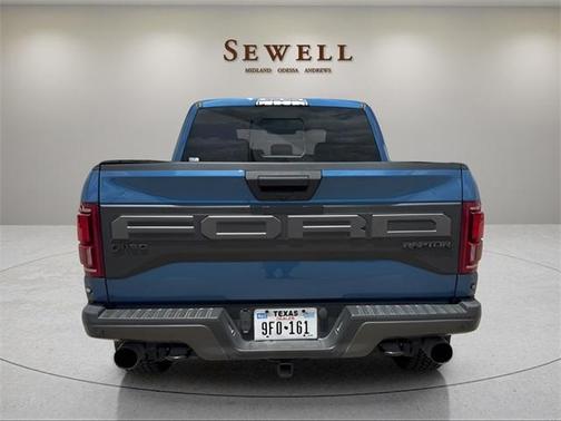 2020 Ford F-150 Raptor