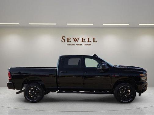 Black 2026 RAM 2500 Tradesman Crew Cab 4x4 6'4' Box
