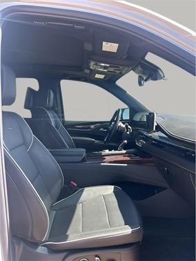2023 Cadillac Escalade ESV Premium Luxury