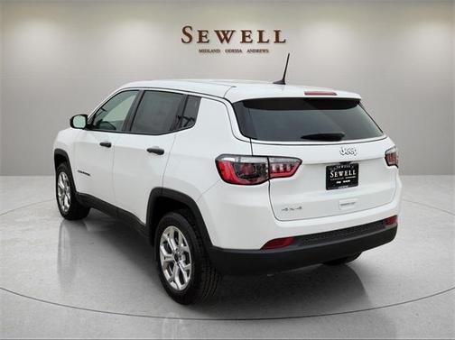 Bright White Clearcoat 2025 Jeep Compass Sport
