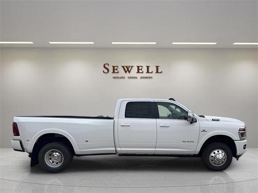 2025 RAM 3500 Limited