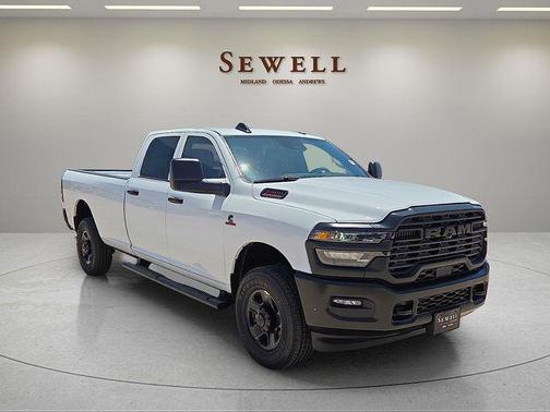 Bright White Clearcoat 2026 RAM 2500 Tradesman Crew Cab 4x4 8' Box