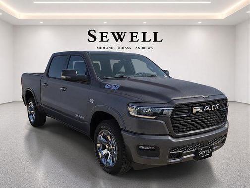 Granite Crystal Metallic Clearcoat 2027 RAM 1500 Big Horn/Lone Star