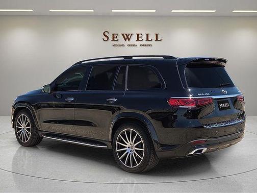 Black 2022 Mercedes-Benz GLS 450 4MATIC