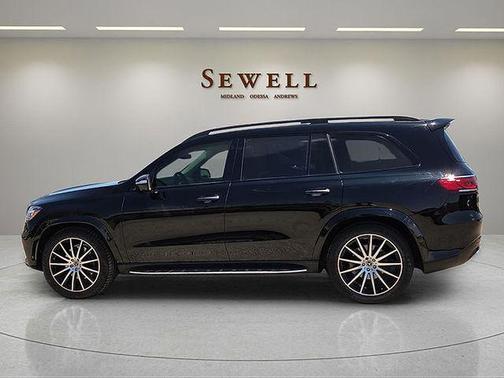 Black 2022 Mercedes-Benz GLS 450 4MATIC