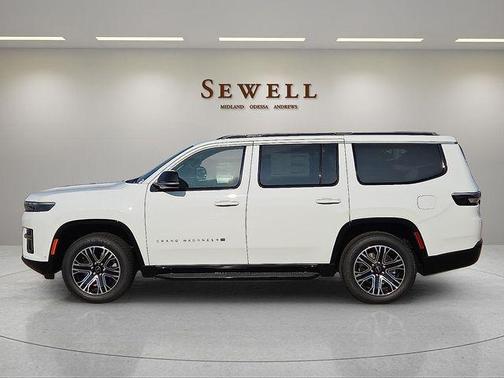 Bright White Clearcoat 2026 Jeep Grand Wagoneer