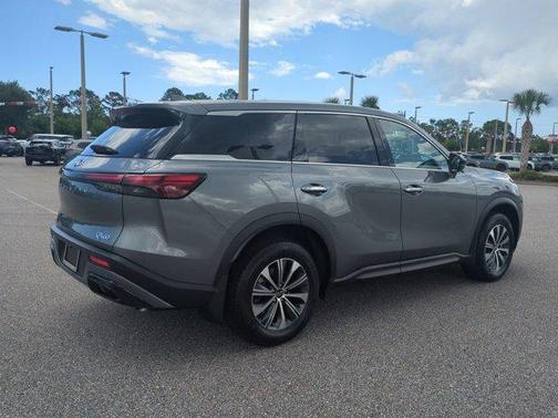 2025 INFINITI QX60 Pure
