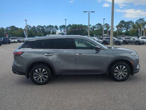 2025 INFINITI QX60 Pure