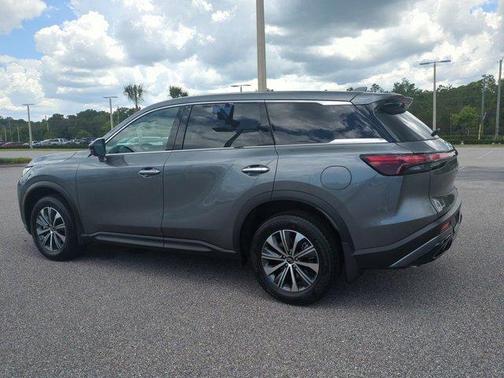 2025 INFINITI QX60 Pure