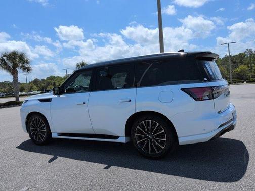 2t Radiant Whit 2026 INFINITI QX80 AUTOGRAPH